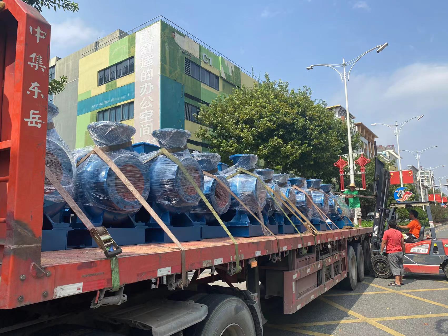 深圳福永华侨商城中央空调系统2.jpg