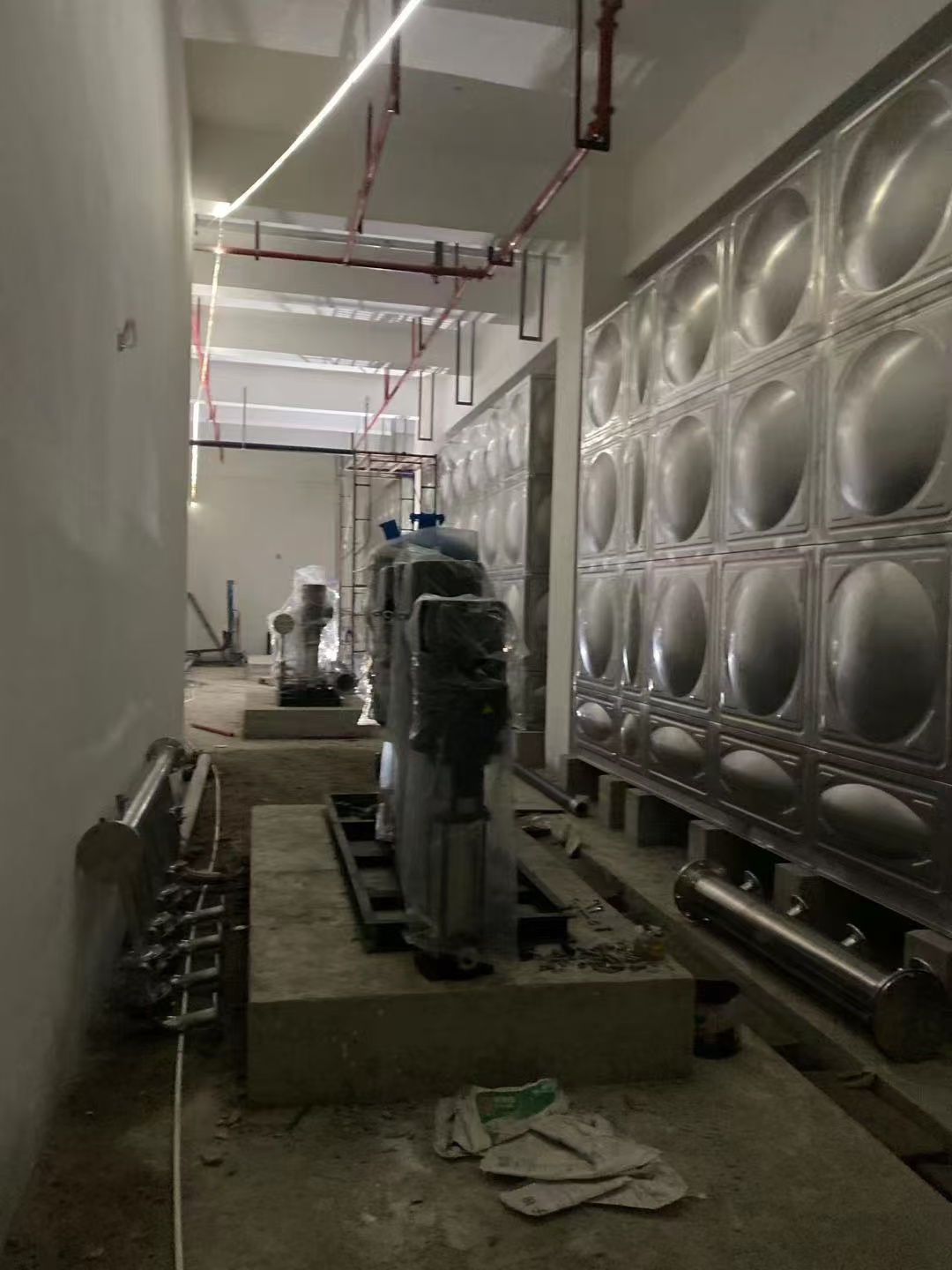 东莞建工宏福西路二次供水工程4.jpg